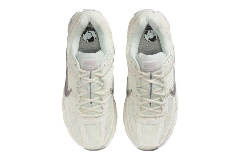 NIKE ZOOM VOMERO 5 アイボリー 9.5 Nike Zoom Vomero 5 “Cobblestone/Light Bone/Medium Ash/Light