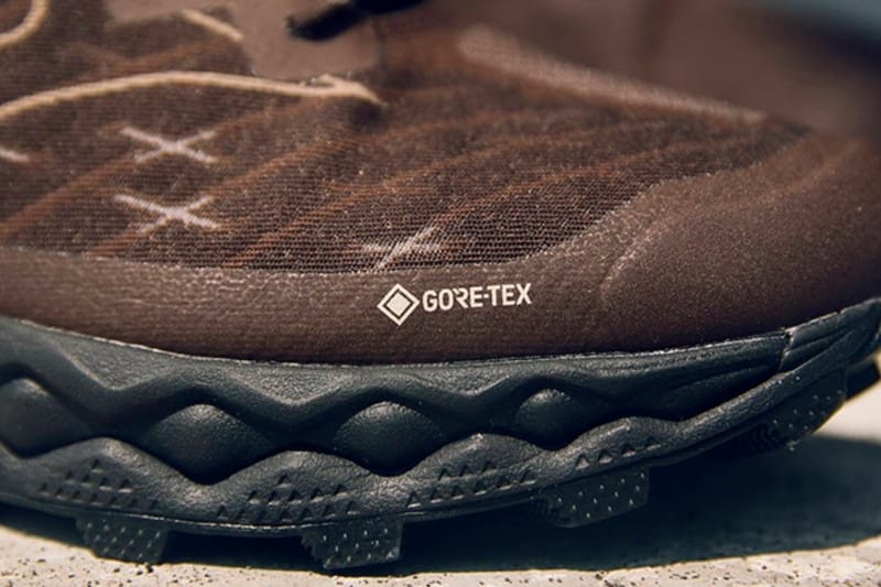 Mizuno Wave Mujin LS GTX “Dark Brown” Info | Hypebeast
