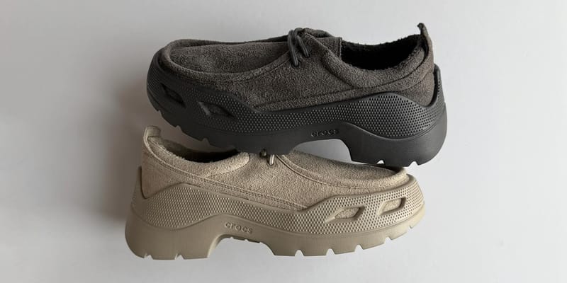 靴 crocs The Gallery Shoe Black Sand Crocs Gallery Shoe Bark Black Sand Release Date | Hypebeast