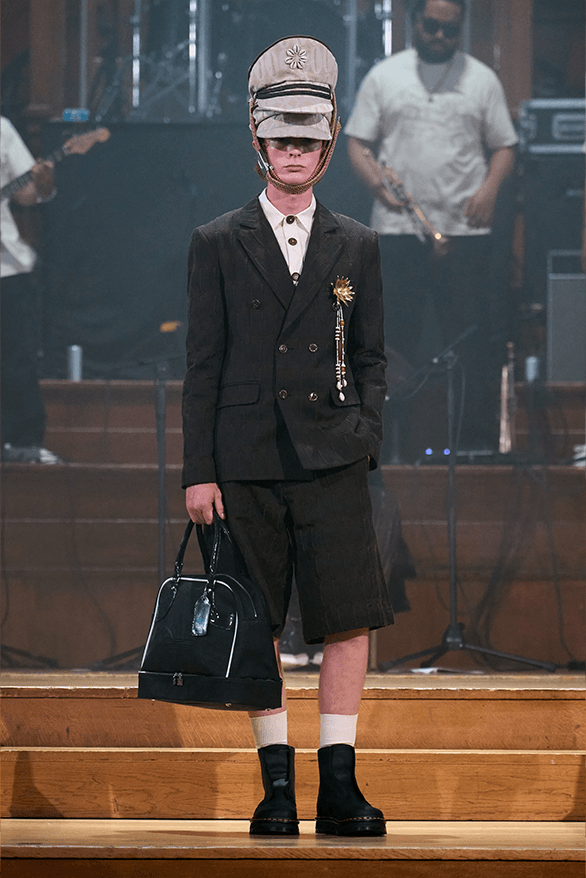 Foday Dumbuya 主理 LABRUM 2026 春夏系列於倫敦時裝週掀起文化對話 | Hypebeast