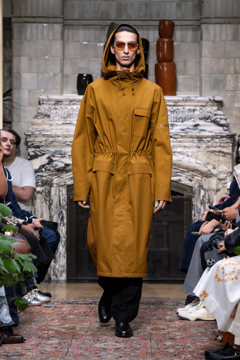 Ahluwalia 携 2026 春夏「Affinity」回归伦敦时装周 | Hypebeast
