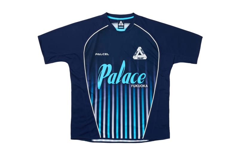 PALACE Skateboards FUKUOKA Tシャツ XL ブラック Palace Skateboards has launched an exclusive collection to