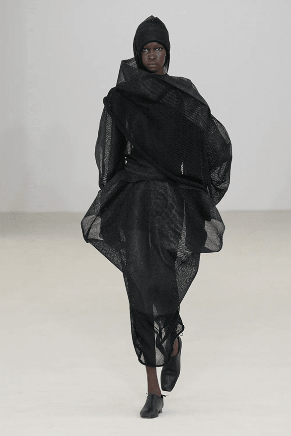 Issey Miyake Spring/Summer 2026 at Paris Fashion Week | Hypebeast