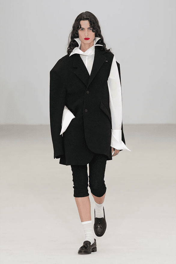 Issey Miyake Spring/Summer 2026 at Paris Fashion Week | Hypebeast