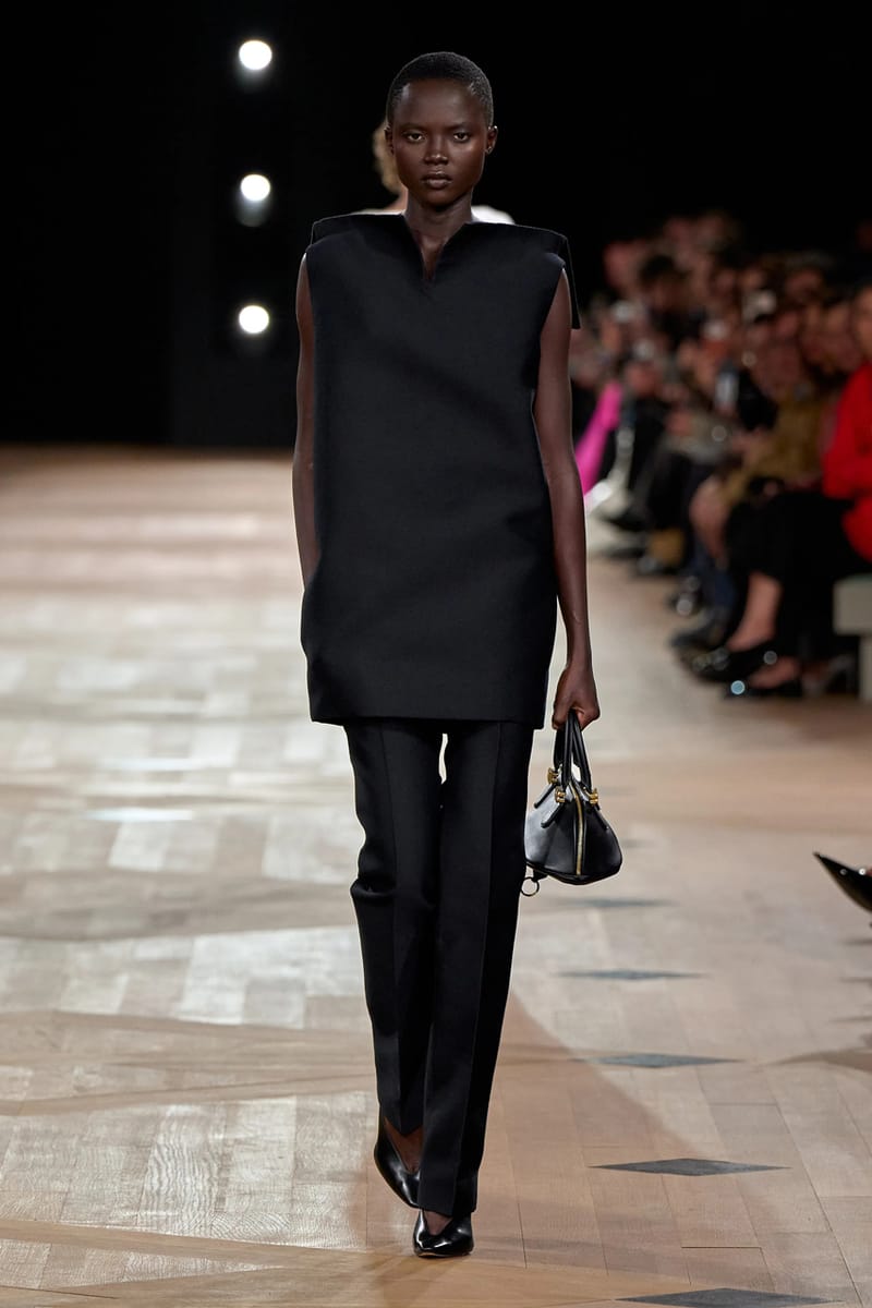 Balenciaga SS26 Runway Show Paris Fashion Week | Hypebeast