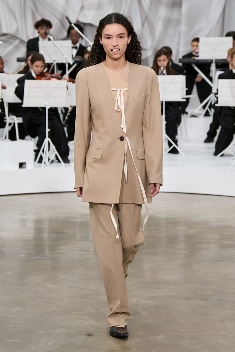 Maison Margiela SS26 de Glenn Martens na Paris Fashion Week