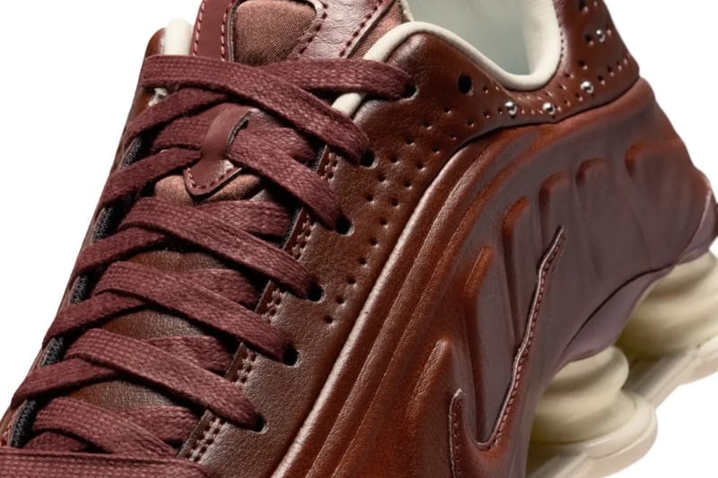 Nike Shox R4 “Dark Pony” Release Info | Hypebeast