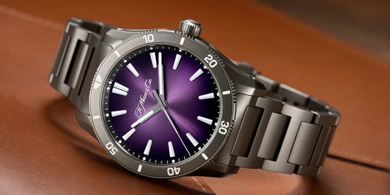 h-moser-cie-pioneer-centre-