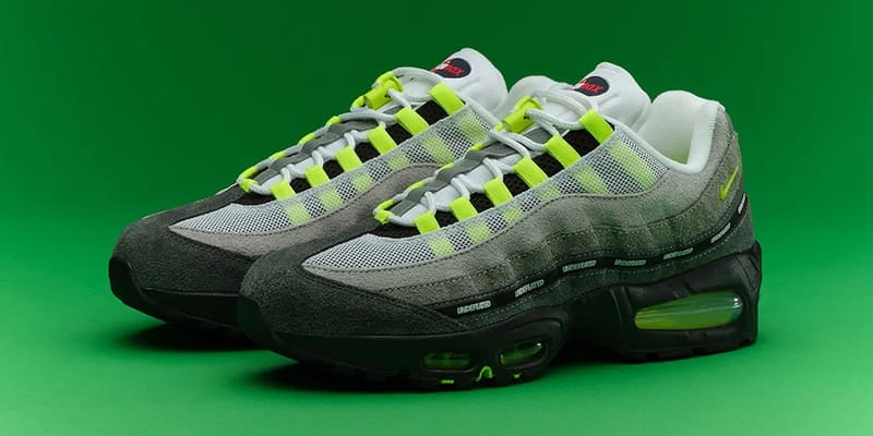 UNDEFEATED × Nike Air Max 95 SP UNDEFEATED X NIKE AIR MAX 95 SP - SAIL/ METALLICSILVER – Undefeated