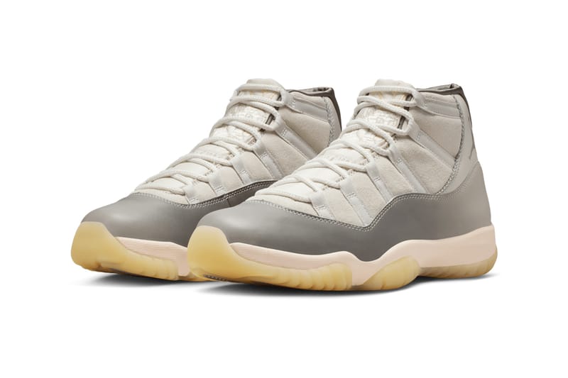 エアジョーダン　11 Air Jordan 11 Tokyo IQ3459-072 Release Info | Hypebeast