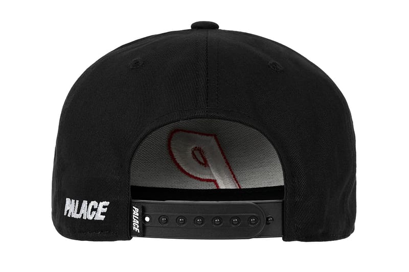 パレス スケートボード香港進出を記念したカプセルコレクションを発表