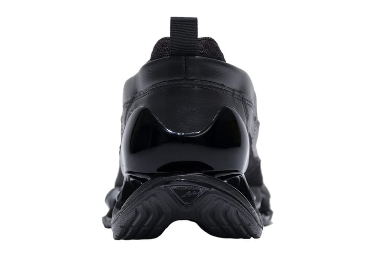 Mizuno WAVE PROPHECY MOC 