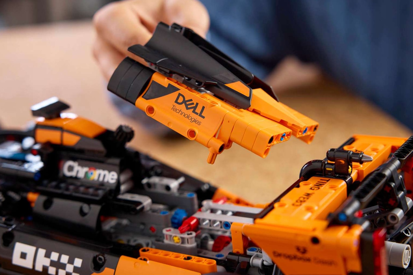 LEGO Technic McLaren MCL39 : l’hommage officiel à la saison F1 2025 ...