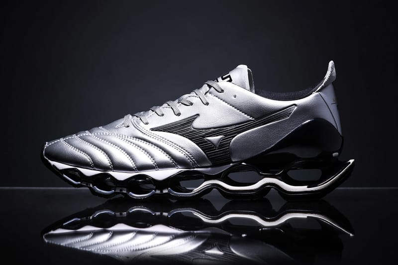 Mizuno Wave Prophecy Morelia Neo “Silver” D1GA255103 – lançamento