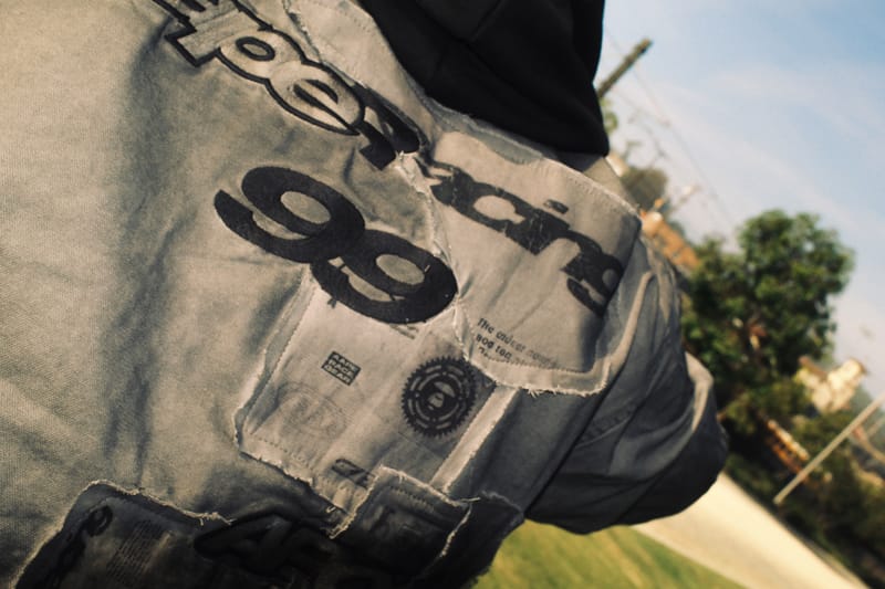 A Bathing Apeラガーシャツ90s AAPE BY A BATHING APE® Plunges into '90s Nostalgia and Skate