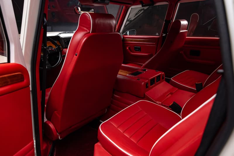 近乎全新低里數罕有 1990 Lamborghini LM002「Rambo Lambo」現正放售 | Hypebeast