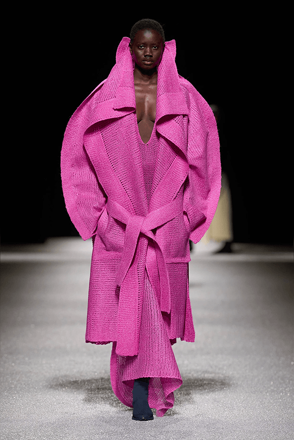 Issey Miyake Fall/Winter 2026 at Paris Fashion Week | Hypebeast