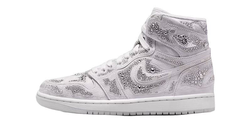 JORDAN SWAROVSKI Crystal S/S Tee スワロフスキー JORDAN SWAROVSKI Crystal S/S Tee スワロフスキー - メルカリ