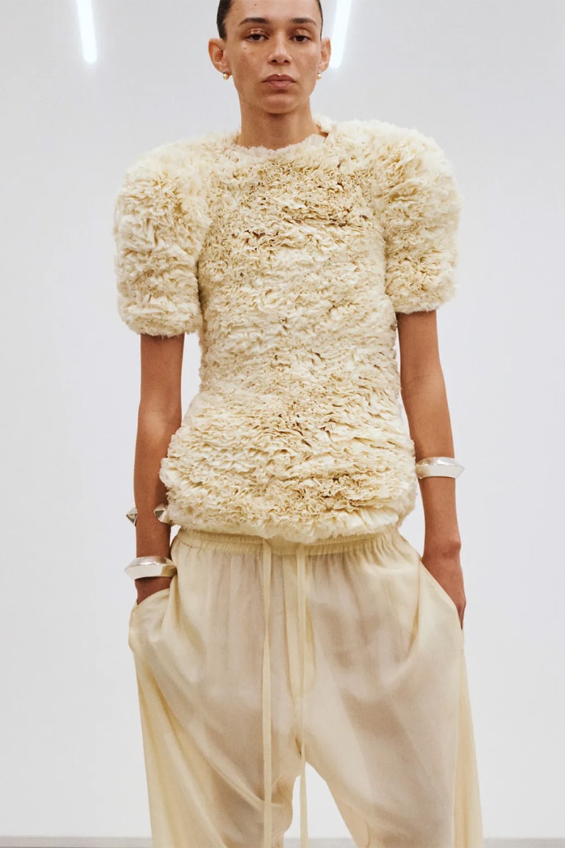 Phoebe Philo Collection E 系列 Lookbook 发布信息 | Hypebeast