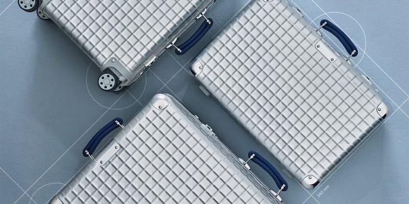RIMOWA-Classic-Aluminum-Grid-