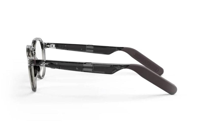 Reebok Optical 智能眼镜：隐私优先设计与核心功能全解析 | Hypebeast