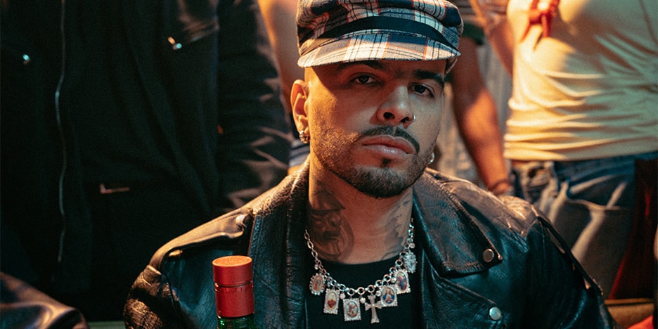 Rauw Alejandro “Dando Vueltas” Premiere in New York City | Hypebeast