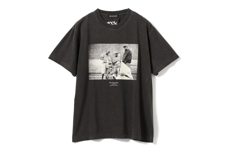 Coleção de camisetas BEAMS T x Wu-Tang Clan com fotos