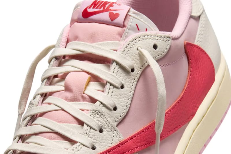Travis Scott x Air Jordan 1 Low OG SP 