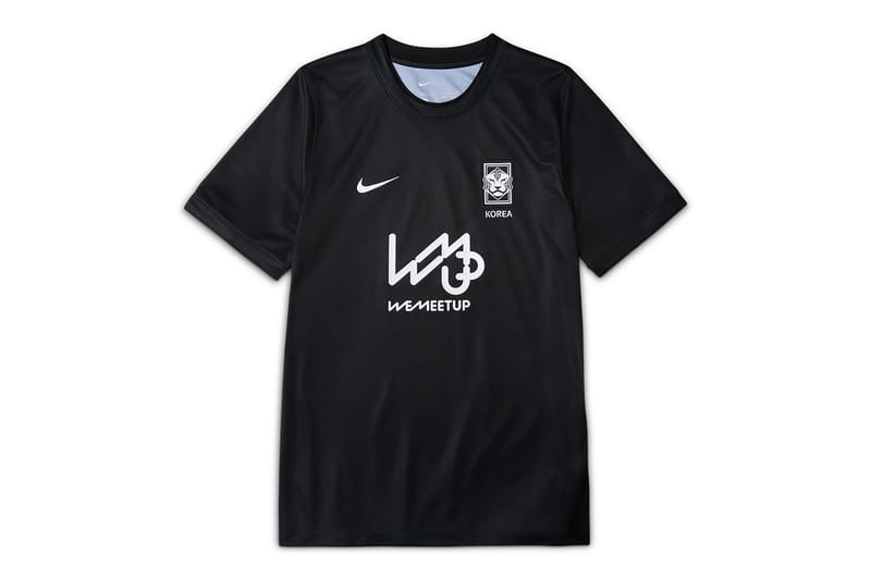 Nike x PALACE X2 World Cup T-Shirt