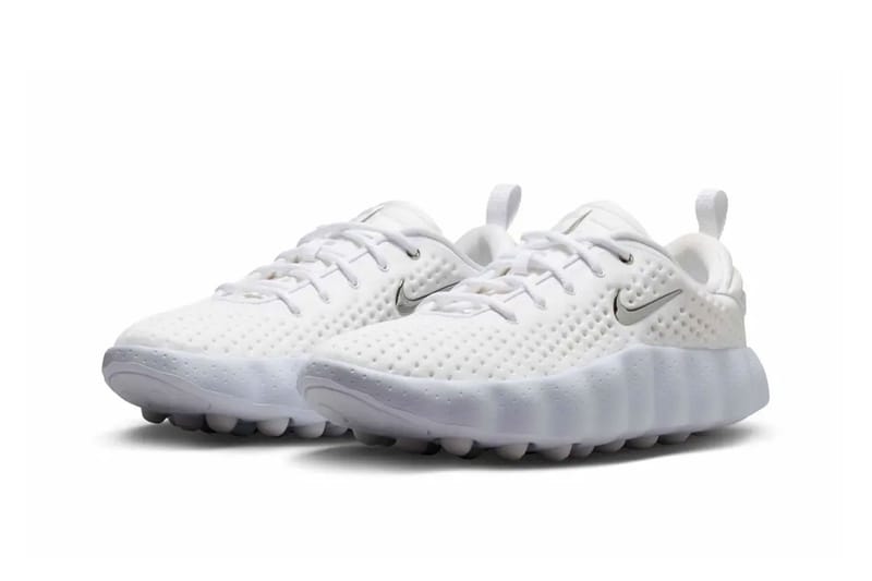 Nike Mind 002 