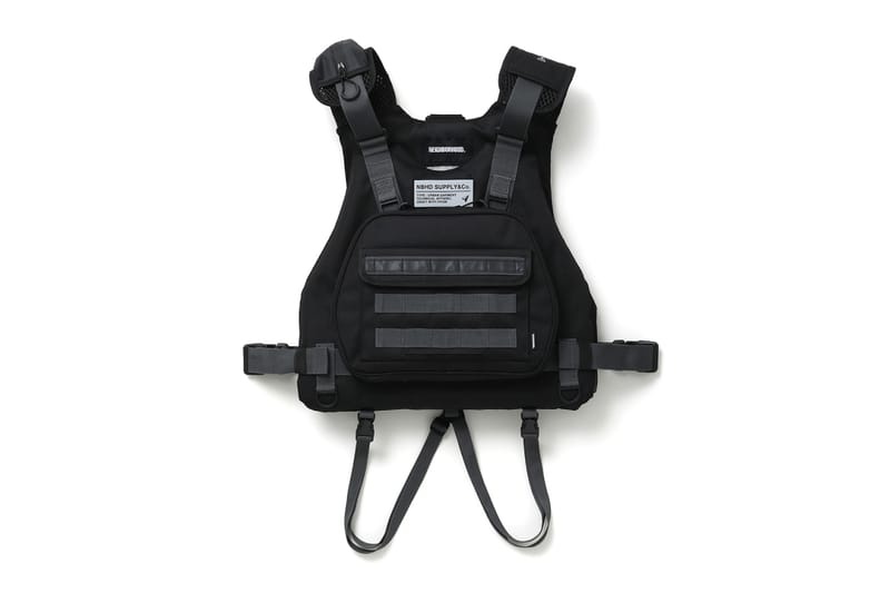 ネイバーフッドとフォルボットがコラボコレクションを発表 | Hypebeast.JP