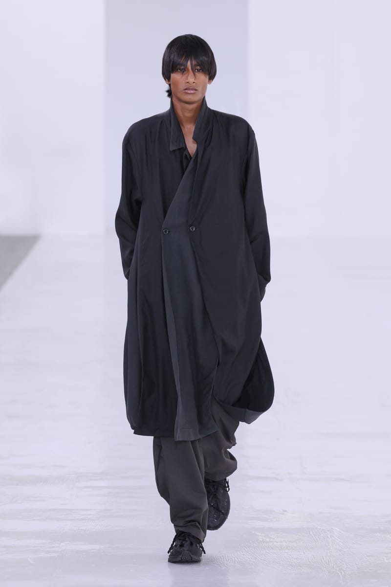 POST ARCHIVE FACTION (PAF) SS27 Runway PFW | Hypebeast