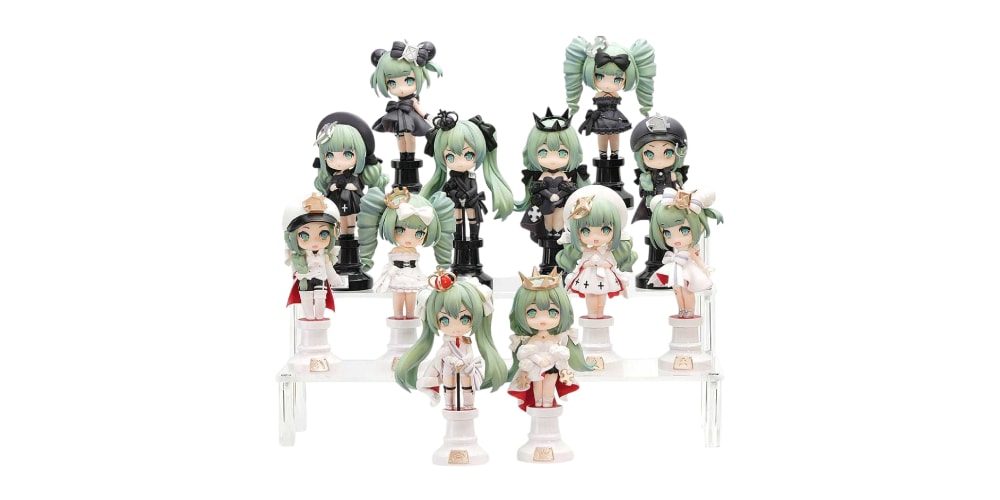 Hatsune Miku Six-Figure Chess Set Release Info | Hypebeast