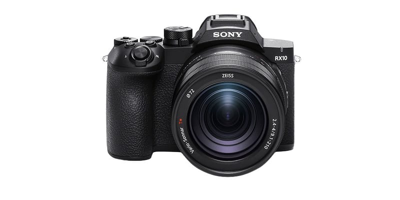 sony-rx10-v-superzoom-brings-