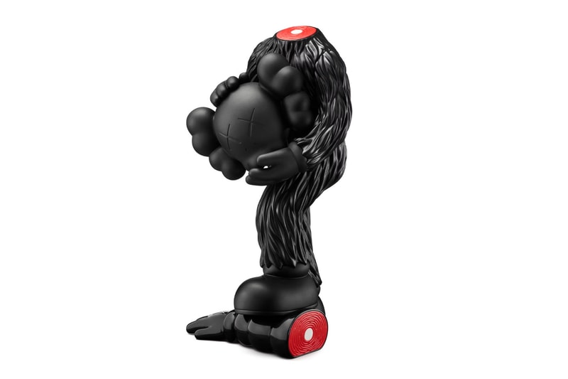 KAWS, 새로운 ‘FELLOWS’ 비닐 피규어 컬렉션 공개 이미지 2