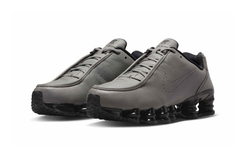 ナイキ ショックスにフルグレインレザーを纏った新色が登場 | Hypebeast.JP