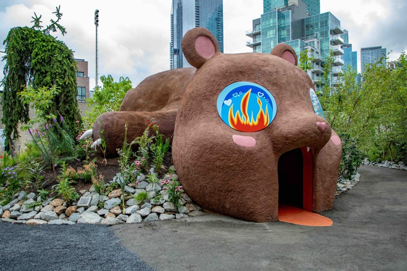 Precious Okoyomon, MoMA PS1에 25피트 테디베어 미끄럼틀 공개 이미지 4