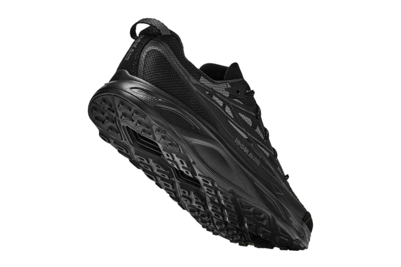 HOKA Huaka Pro, ‘트리플 블랙’ 컬러로 출시 이미지 5