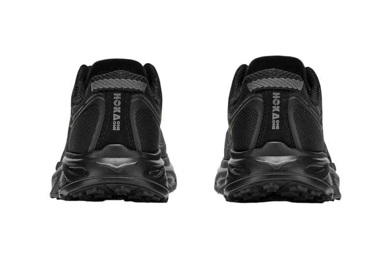 ホカ フアカ プロに新色 “トリプルブラック”が登場 | Hypebeast.JP