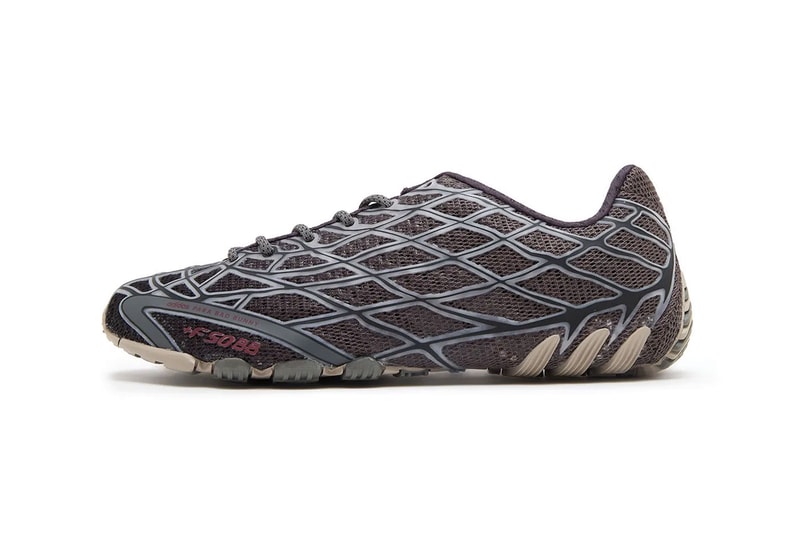Bad Bunny와 adidas, F50 Ghost Sprint "Charcoal" 공개 이미지 1