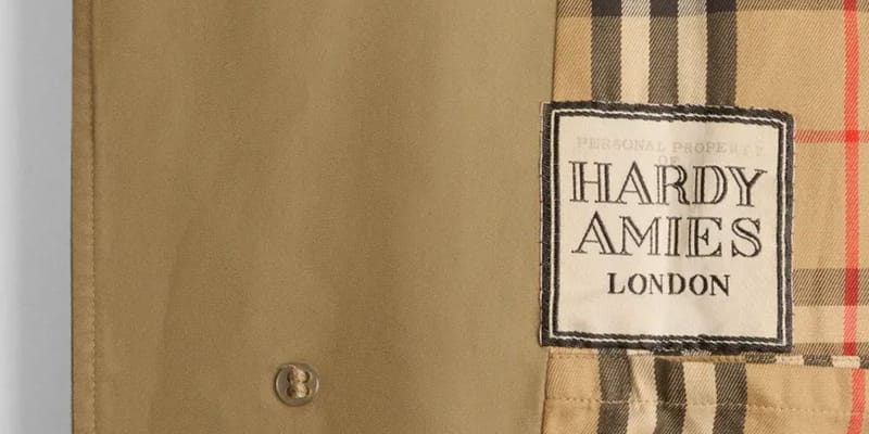 Burberry and V&A Announce 'The Burberry Trench: Crafting an Icon