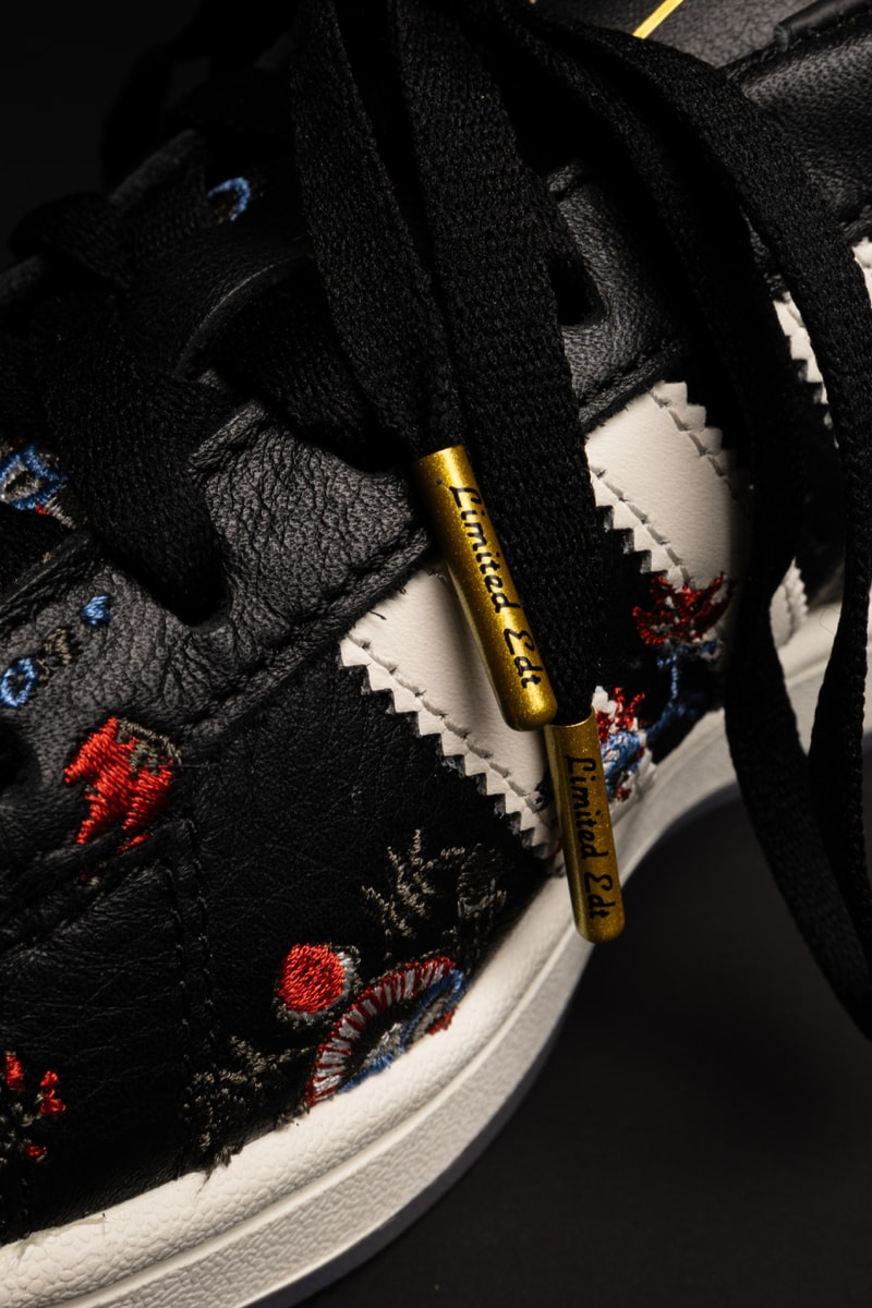 Limited Edt, 피콕 모티프와 골드 하드웨어 더한 adidas Originals Superstar ‘Made in India’ 350족 한정 출시 이미지 11