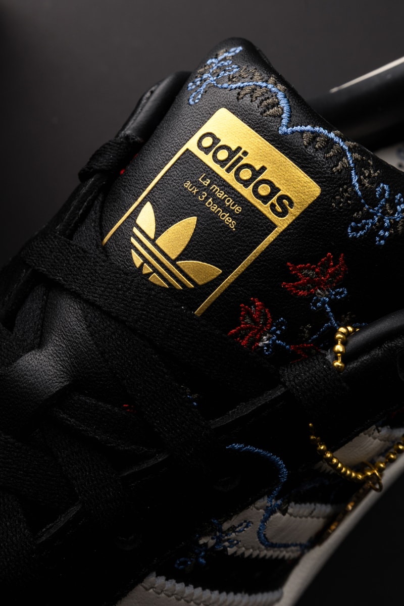 Limited Edt, 피콕 모티프와 골드 하드웨어 더한 adidas Originals Superstar ‘Made in India’ 350족 한정 출시 이미지 9