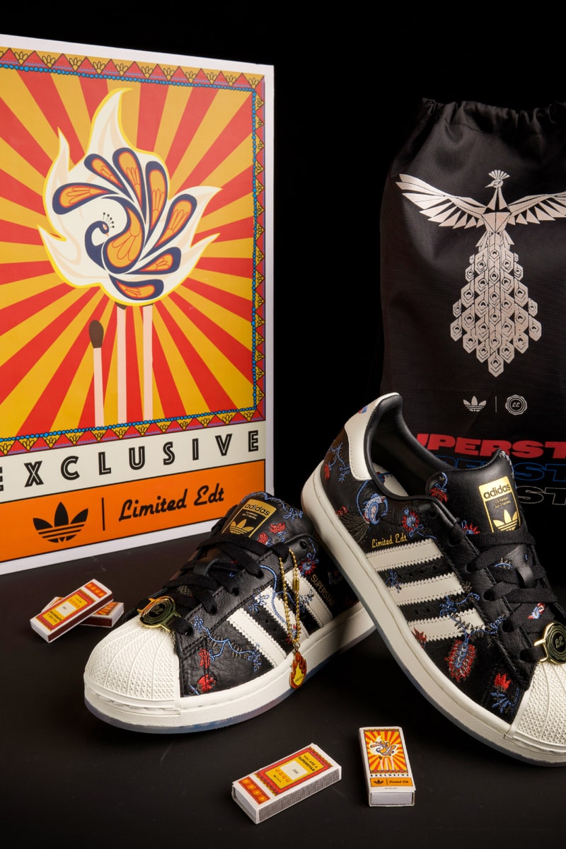 Limited Edt, 피콕 모티프와 골드 하드웨어 더한 adidas Originals Superstar ‘Made in India’ 350족 한정 출시 이미지 1