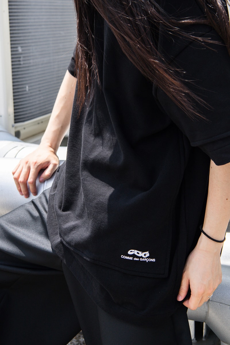 CDG와 Alpha Industries, 새로운 네이비 바이어스 컷 MA-1 협업 재출시 이미지 4