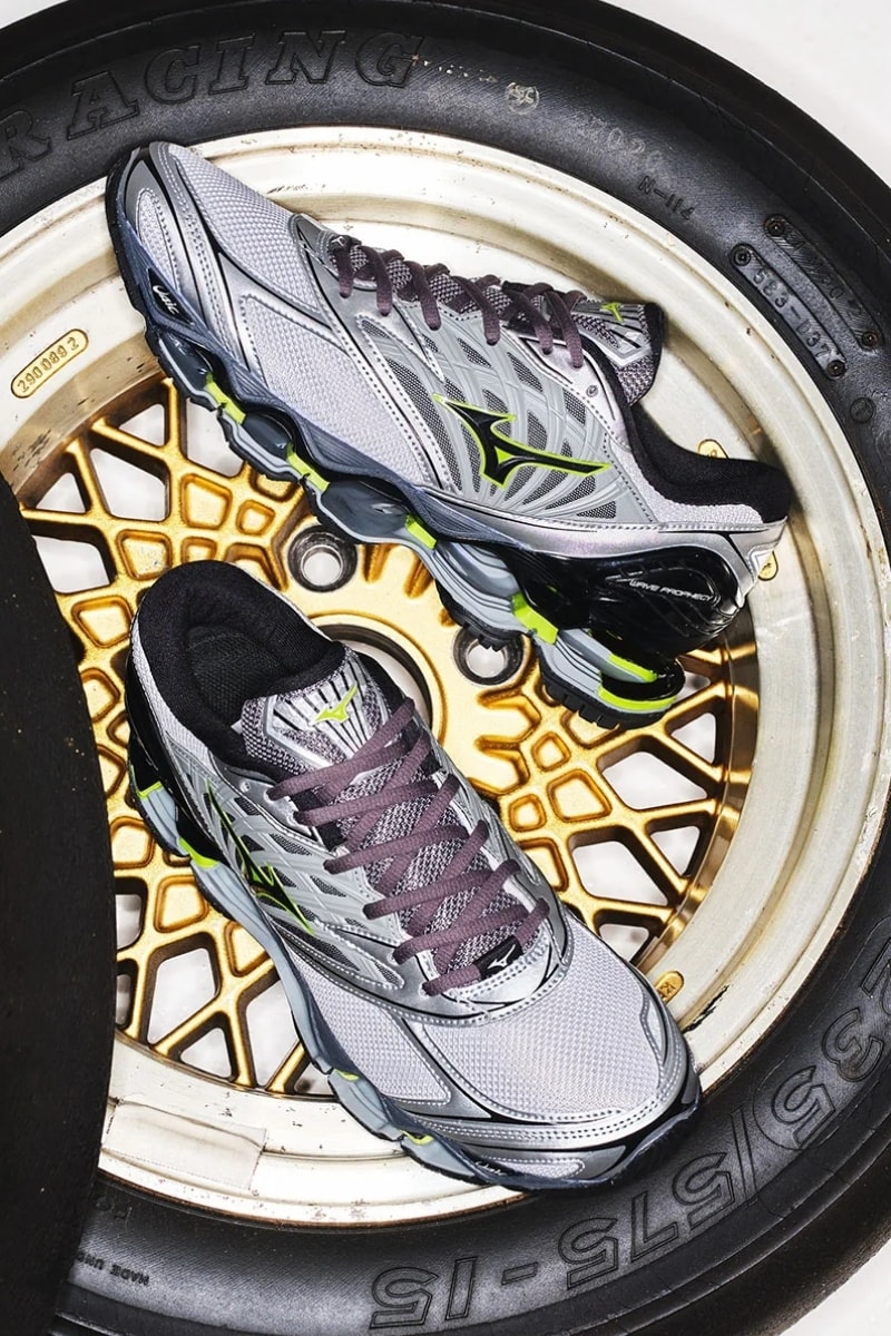 Mizuno Wave Prophecy LS, KICKS LAB 단독 ‘Light Grey’와 ‘Charcoal’ 컬러웨이로 출시 이미지 4