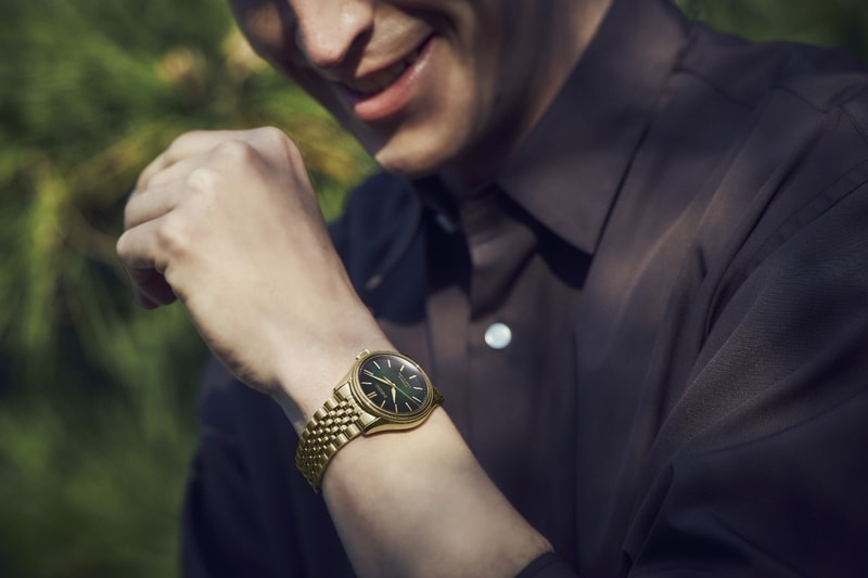 Seiko x TRADMAN’S BONSAI, Presage 다이얼에 세월 깃든 흑송 껍질 질감 재현 이미지 3