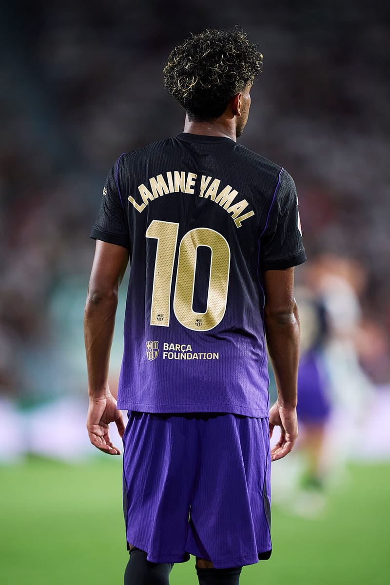 FC Barcelona Debuts Kobe Bryant-Inspired 