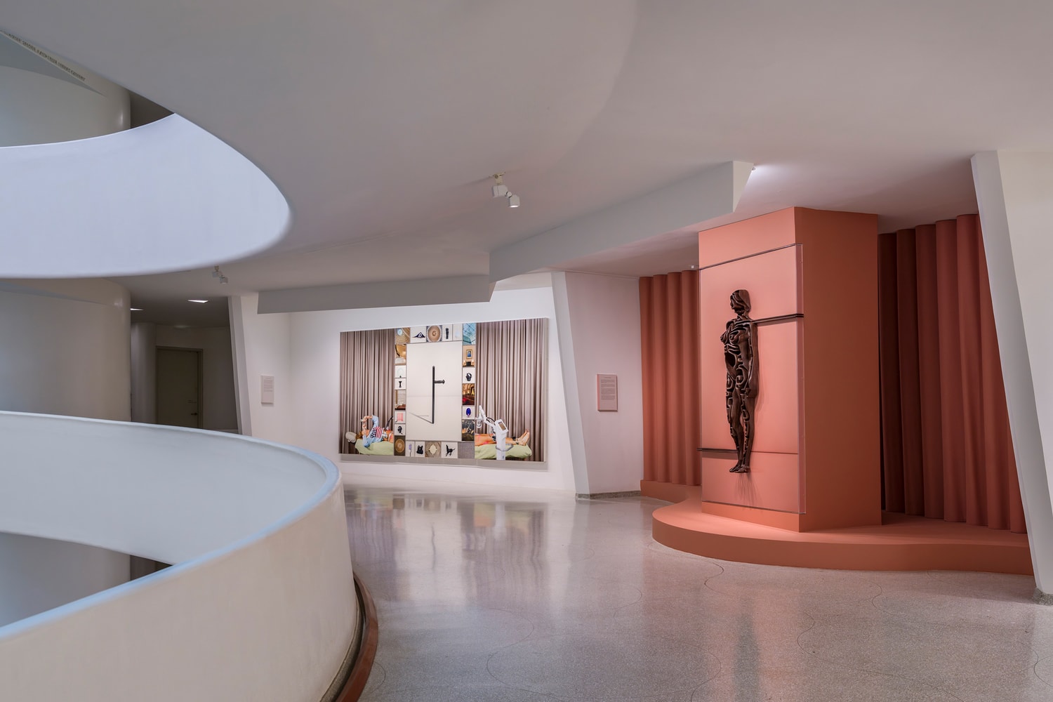 Taryn Simon 'Father Country I Do Love You' al Guggenheim NYC | Hypebeast