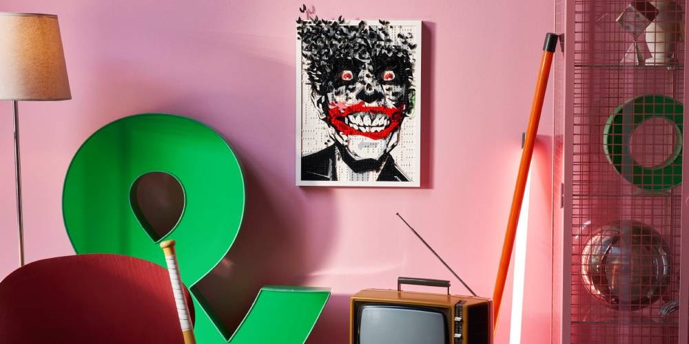 LEGO “The Joker Wall Art Comic Cover” Set Release Info | Hypebeast